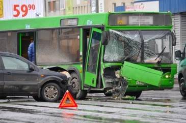 Are There Special Rules for Public Transit Bus Accidents in Mississippi