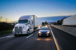 The Role of Expert Witnesses in Mississippi Tractor-Trailer Accident Cases